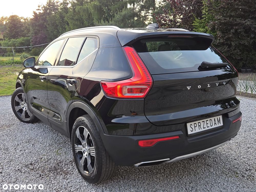 Volvo XC 40 T3 Geartronic Inscription - 32