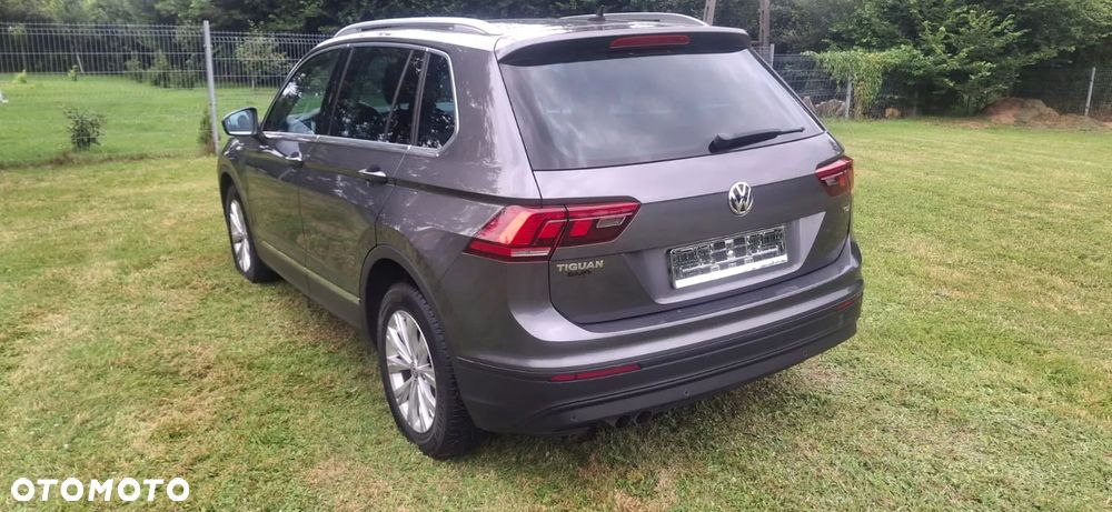 Volkswagen Tiguan - 14