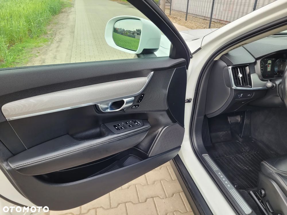 Volvo V90 Cross Country - 8
