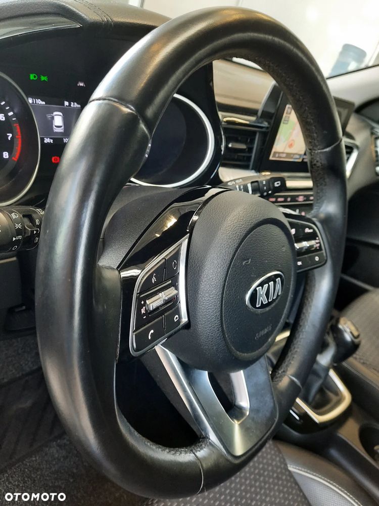 Kia Ceed 1.0 T-GDI 120 OPF Edition 7 - 19