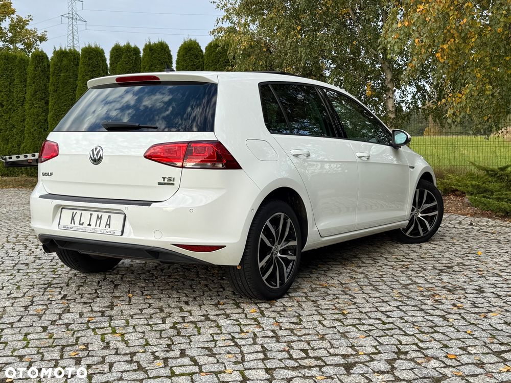 Volkswagen Golf 1.2 TSI BlueMotion Technology Cup - 32