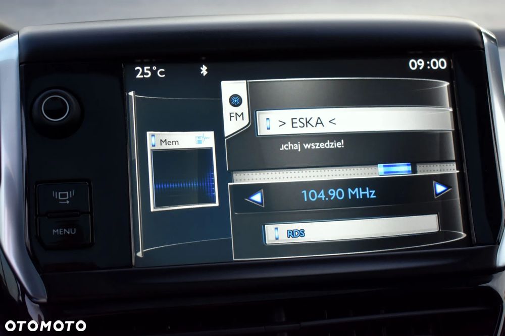 Peugeot 2008 BlueHDi 100 STOP & START Style - 30