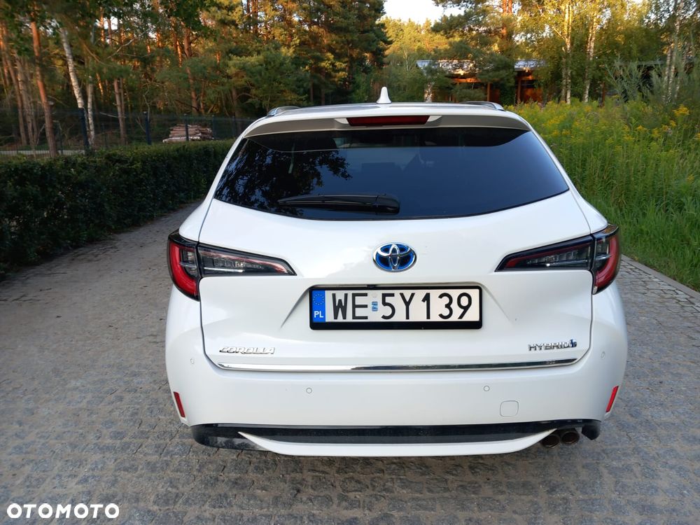 Toyota Corolla 2.0 Hybrid Executive - 6