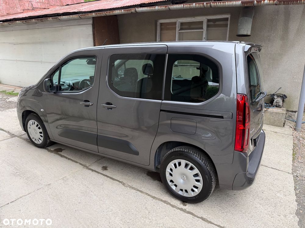Opel Combo 1.2 Turbo Start/Stop Edition - 26