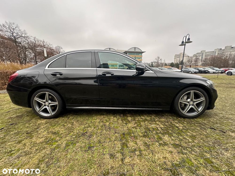 Mercedes-Benz Klasa C 200 4-Matic 9G-TRONIC - 3