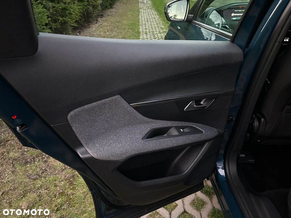 Peugeot 3008 1.6 PureTech Hybrid PHEV Active Pack S&S EAT8 - 17