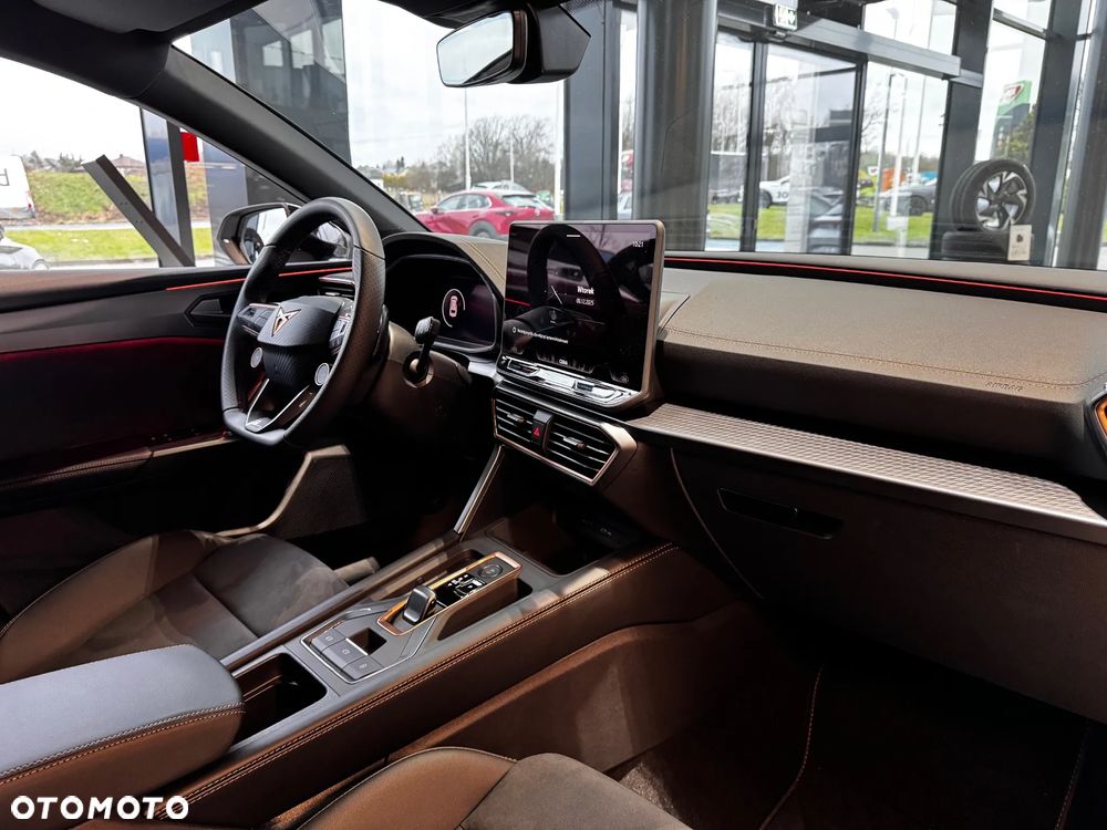 Cupra Leon Sportstourer 2.0 TSI 4Drive DSG - 11