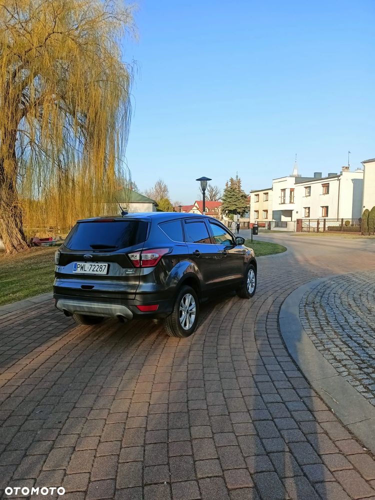 Ford Escape 2.0 EcoBoost AWD Titanium - 4