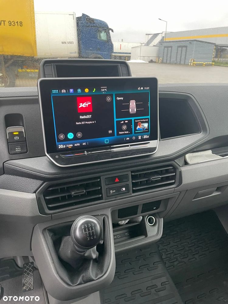 Volkswagen Crafter - 11