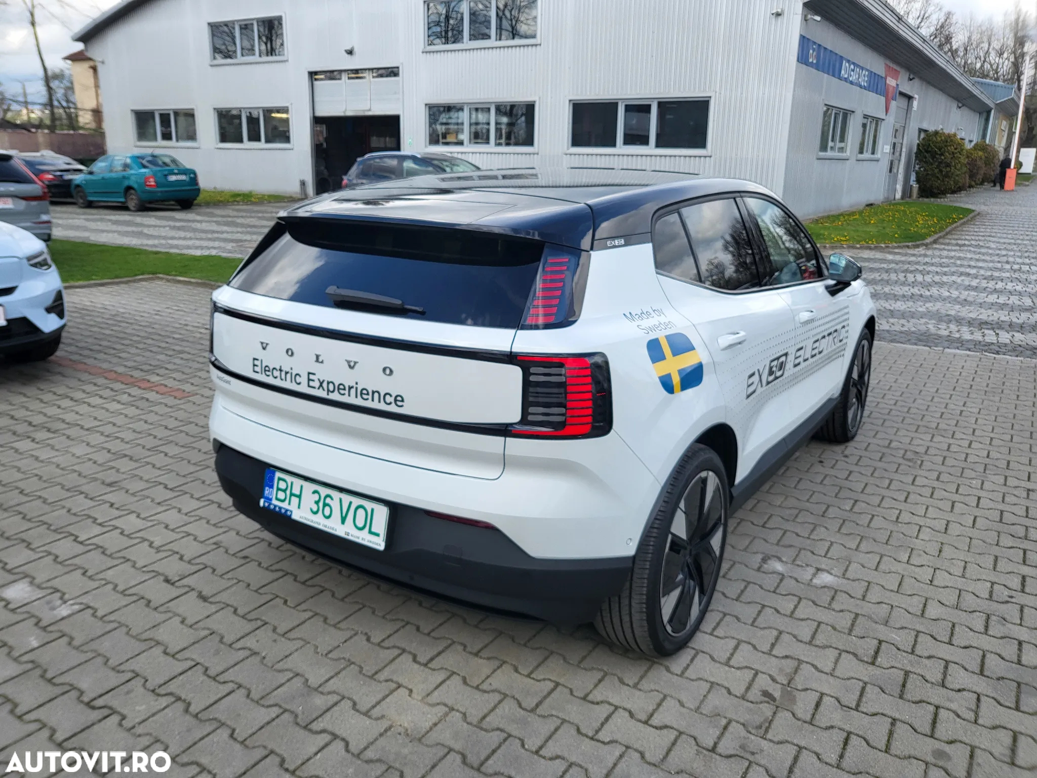 Volvo EX30 Twin Motor Performance Ultra - 13