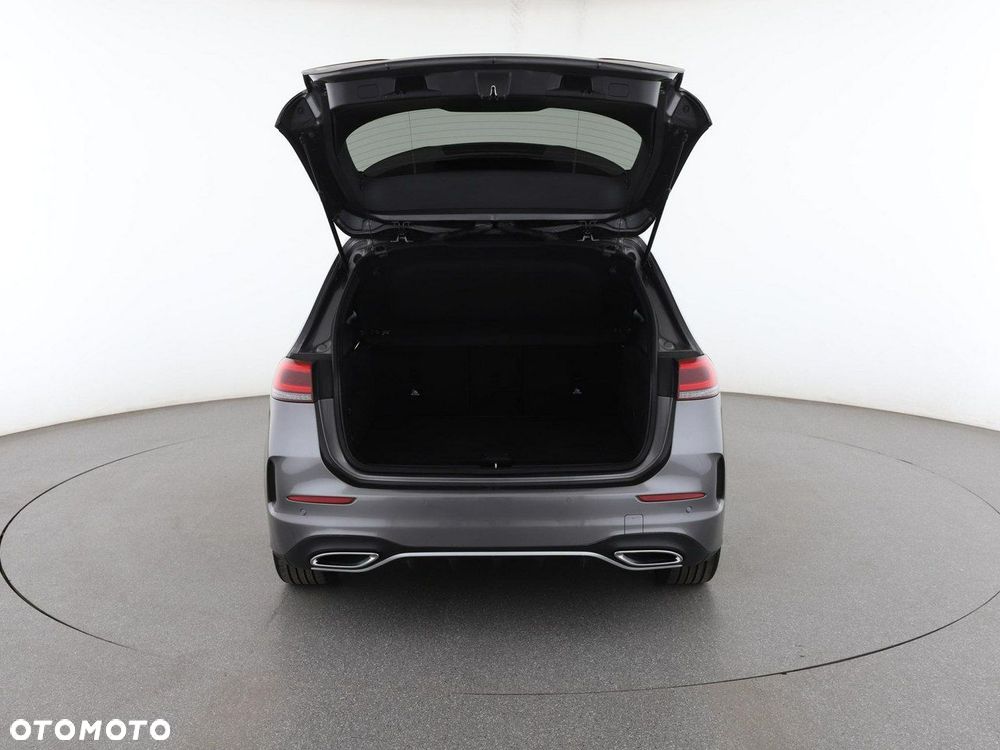 Mercedes-Benz Klasa B 180 d AMG Line 8G-DCT - 20