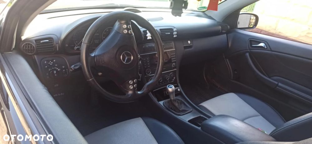 Mercedes-Benz Klasa C 200 Kompressor - 7