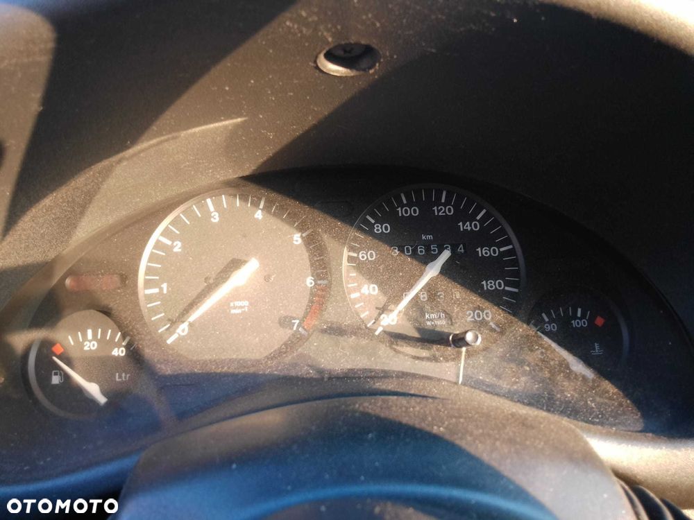 Opel Corsa - 6