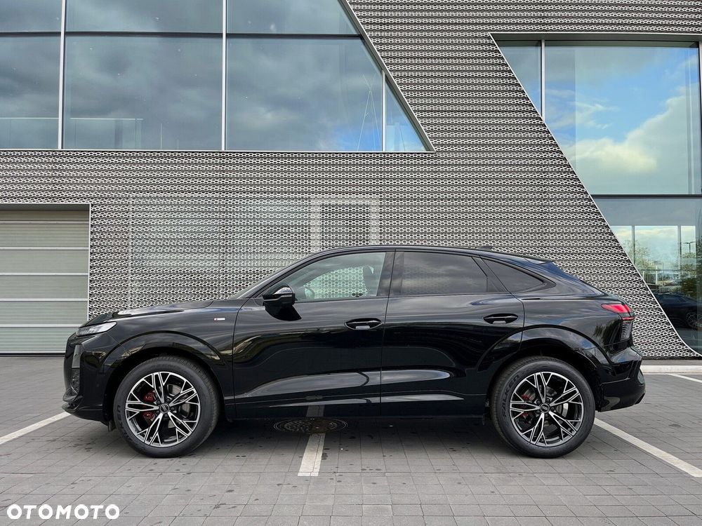 Audi Q3 Sportback - 4