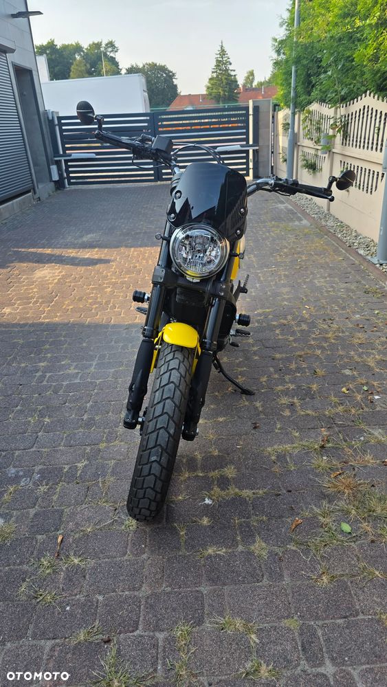 Ducati Scrambler - 13