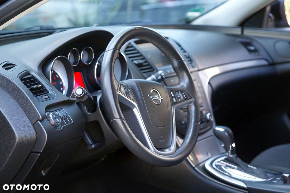 Opel Insignia 2.0 Turbo Automatik Cosmo - 13