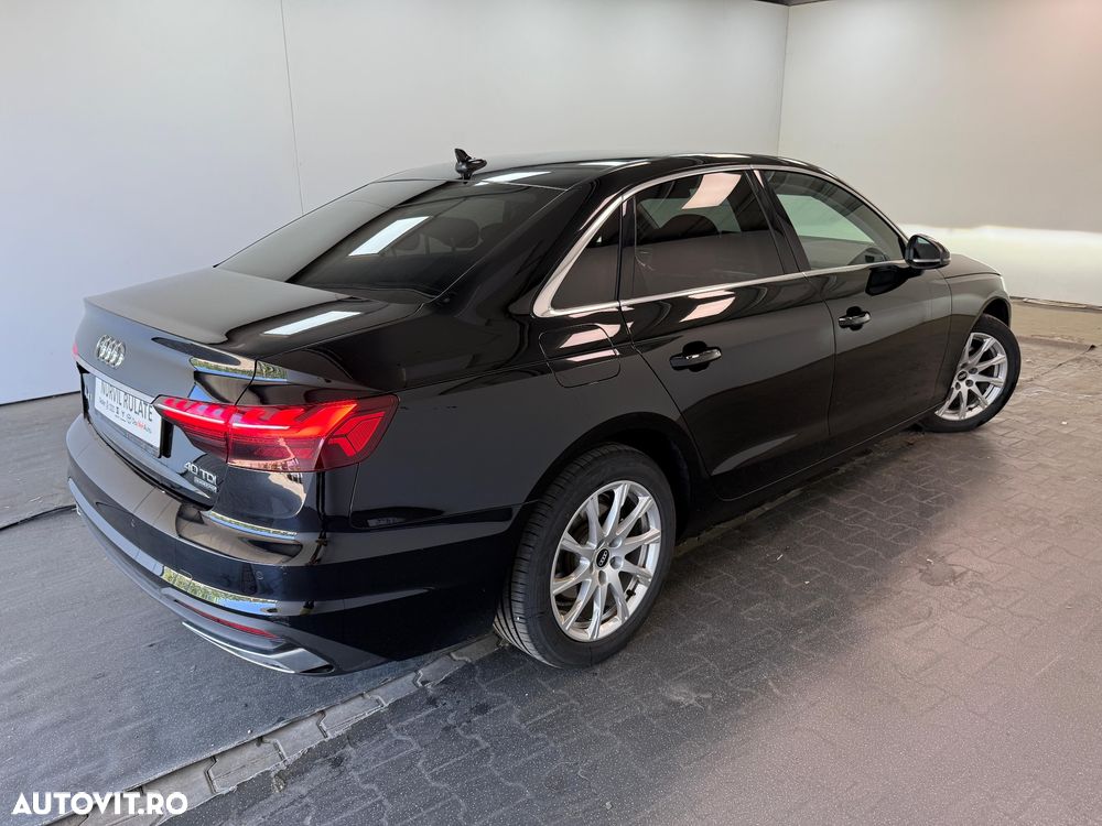 Audi A4 40 TDI quattro S tronic MHEV Advanced - 11