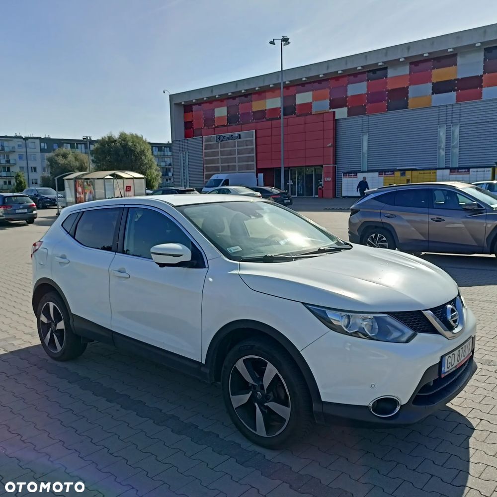 Nissan Qashqai 1.2 DIG-T N-Connecta EU6 - 4