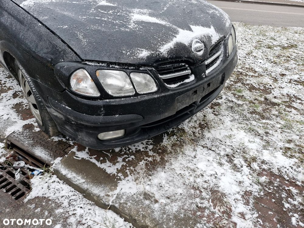 Zderzak przód ALMERA N16 2000rok czarny - 2