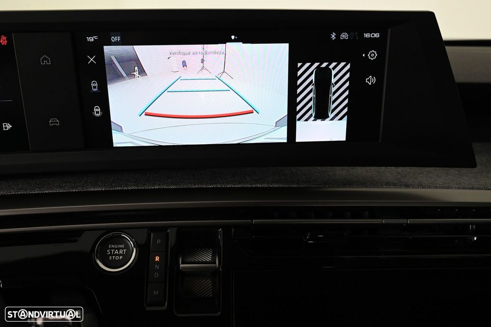 Peugeot 5008 1.2 Hybrid Allure Pack e-DCS6 - 19