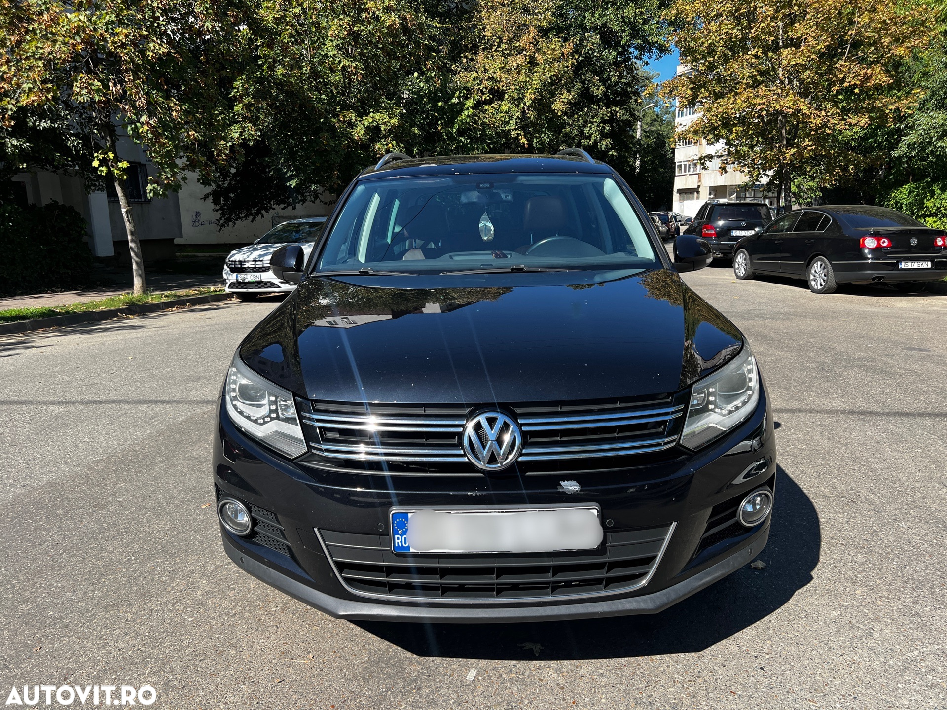 Volkswagen Tiguan 2.0 TDI 4Motion DSG Sport & Style - 3