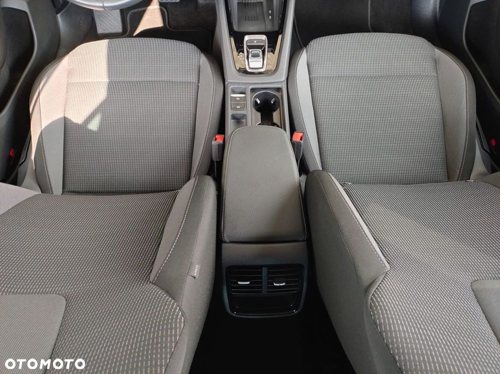 Skoda Octavia 1.5 TSI mHEV Selection DSG - 14