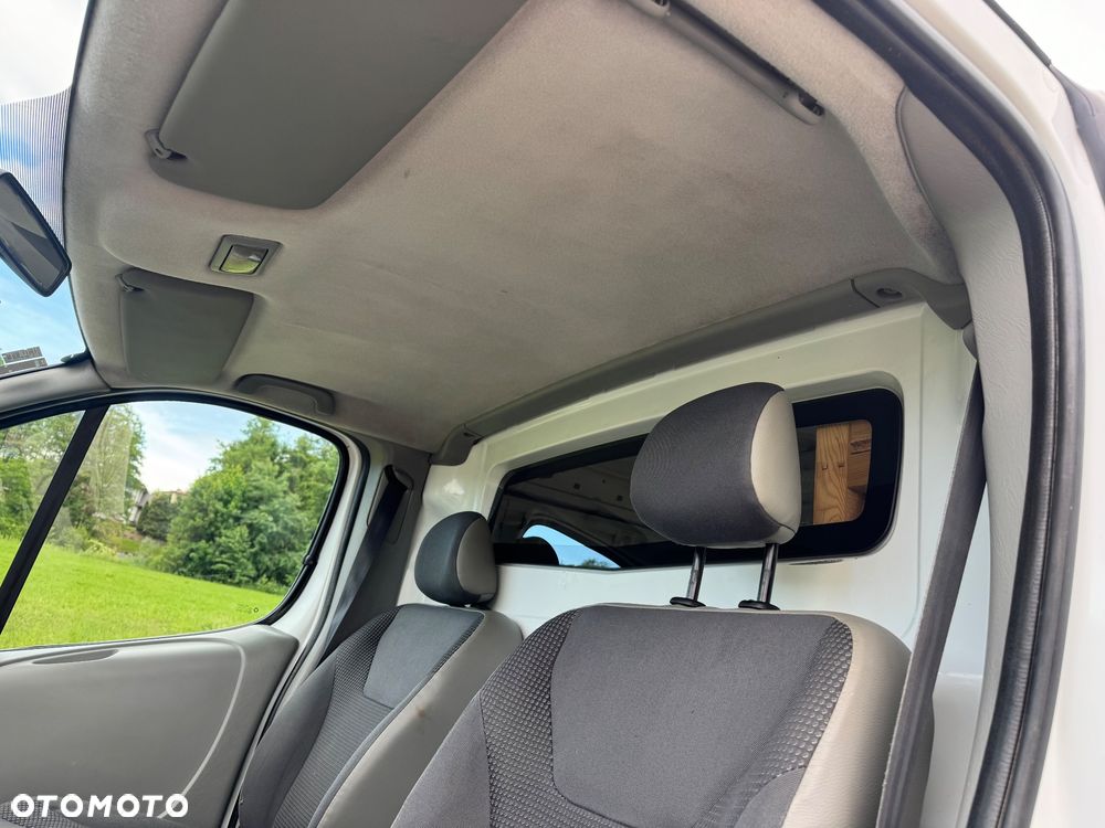 Opel Vivaro - 28