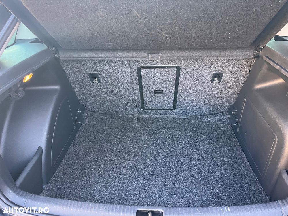 Skoda RAPID 1.6 TDI DSG Edition - 12