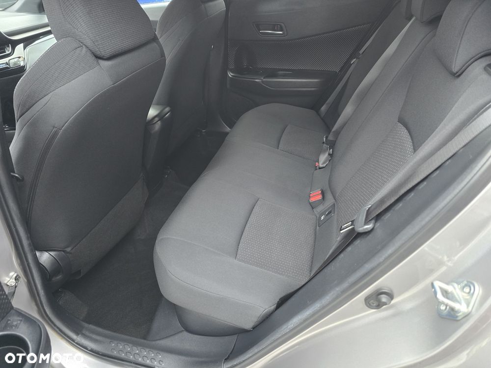 Toyota C-HR Style - 12