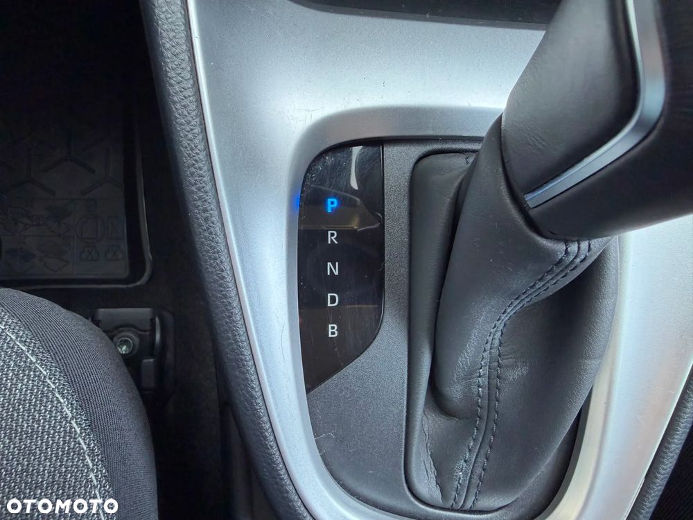 Toyota Yaris Cross Hybrid 1.5 Comfort - 23
