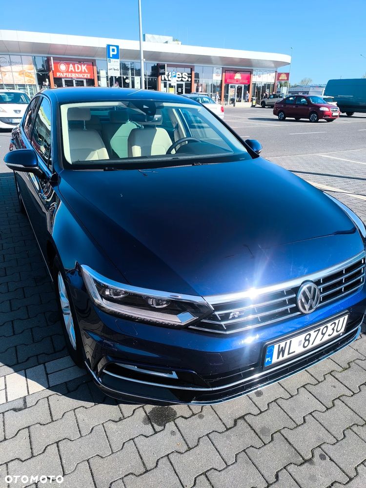 Volkswagen Passat 1.8 TSI BMT Comfortline - 1