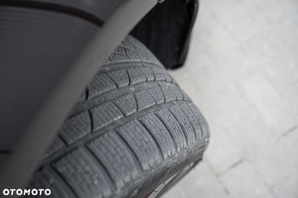 Porsche Panamera 4 PDK Platinum Edition - 31