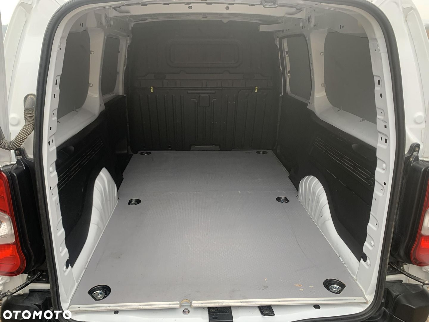 Toyota PROACE CITY - 12