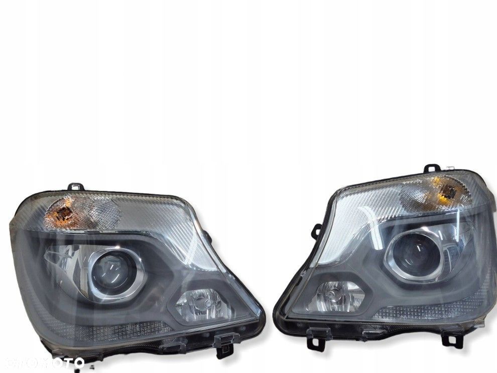 Reflektor Przód strona lewa Mercedes-Benz Sprinter W906 A9068203161 - 2