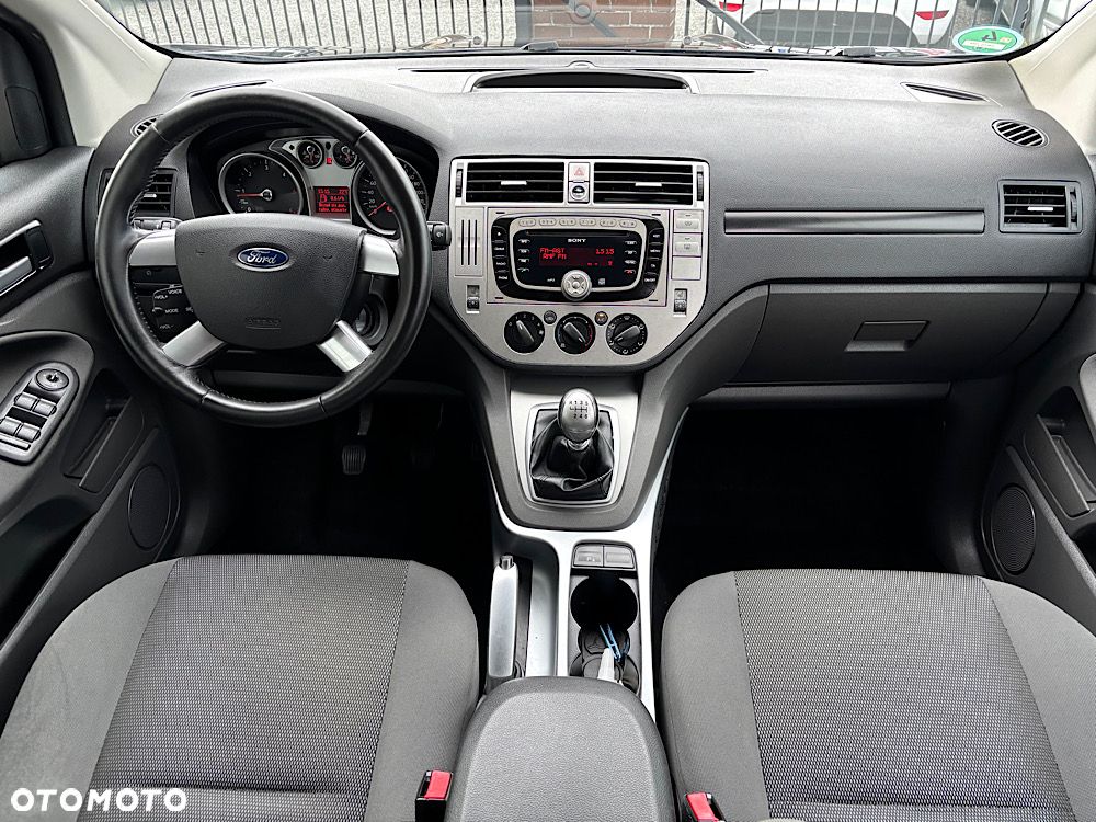 Ford Kuga 2.0 TDCi Titanium - 29