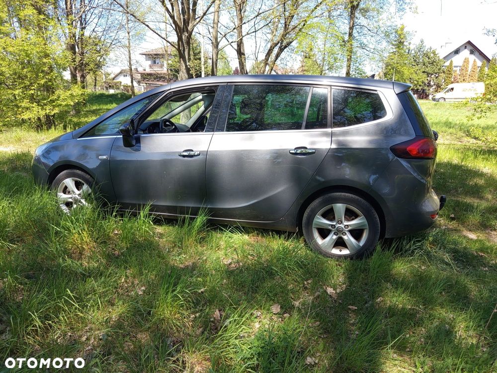 Opel Zafira - 3