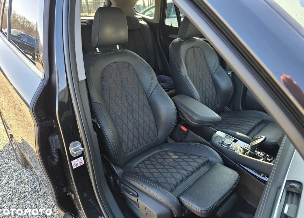 BMW X1 xDrive20d - 9