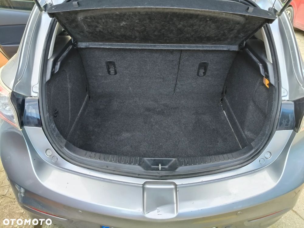 Mazda 3 1.6 Sport Comfort - 24