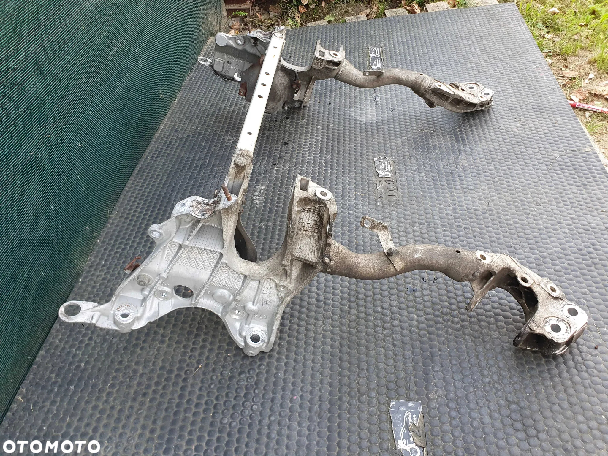 Sanki 8T0399315J Belka Wózek Zawieszenia Trawers Przod Przednia Audi A4 B8 A5 8T - 31