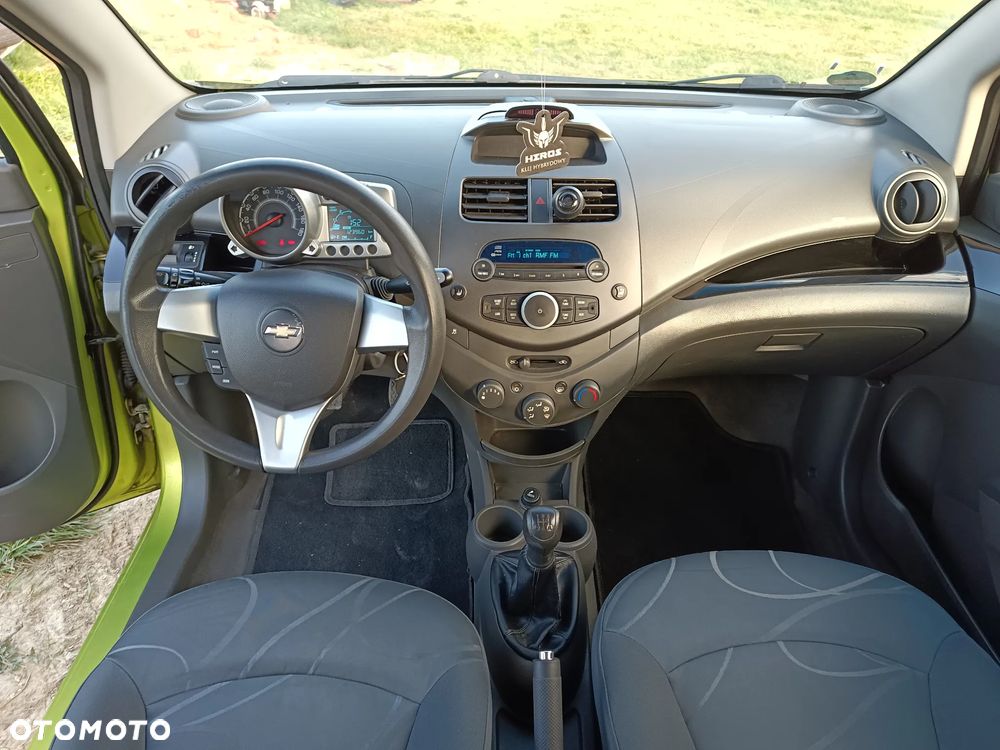 Chevrolet Spark 1.2 LS+ - 34