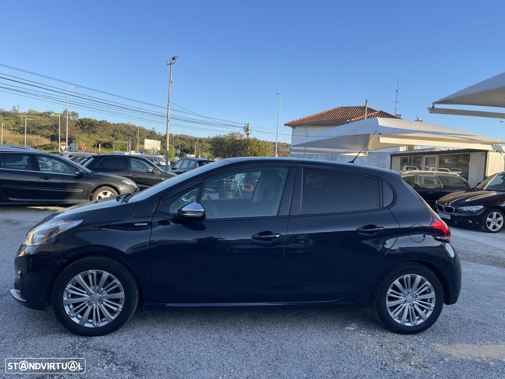 Peugeot 208 1.2 PureTech Style - 2