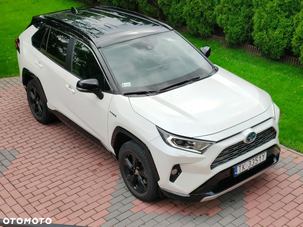 Toyota RAV4 - 6