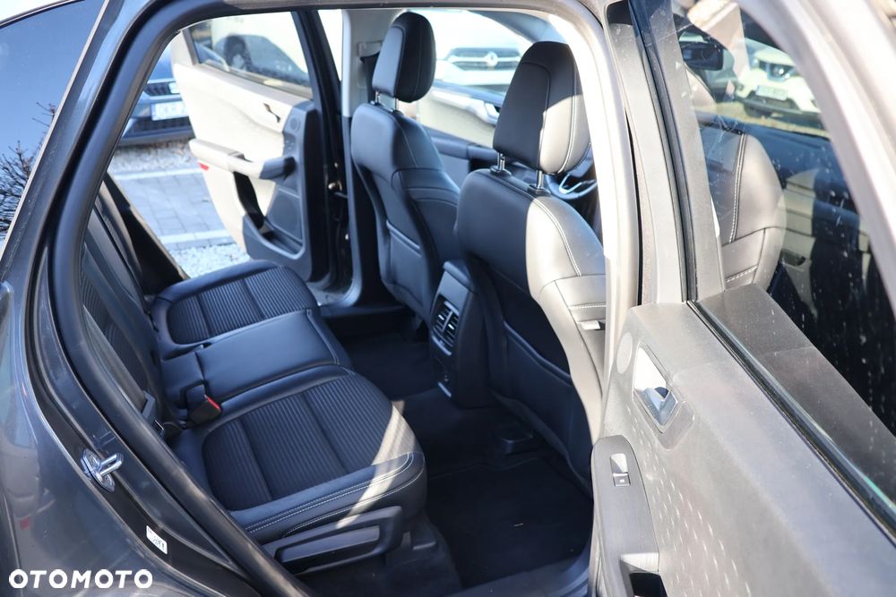 Ford Kuga 2.0 EcoBlue 4x4 TITANIUM X - 14