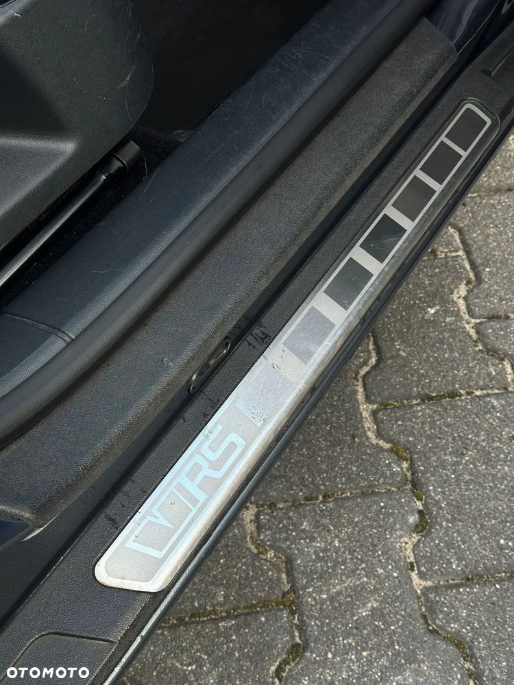 Skoda Octavia 2.0 TDI CR DPF DSG RS - 7