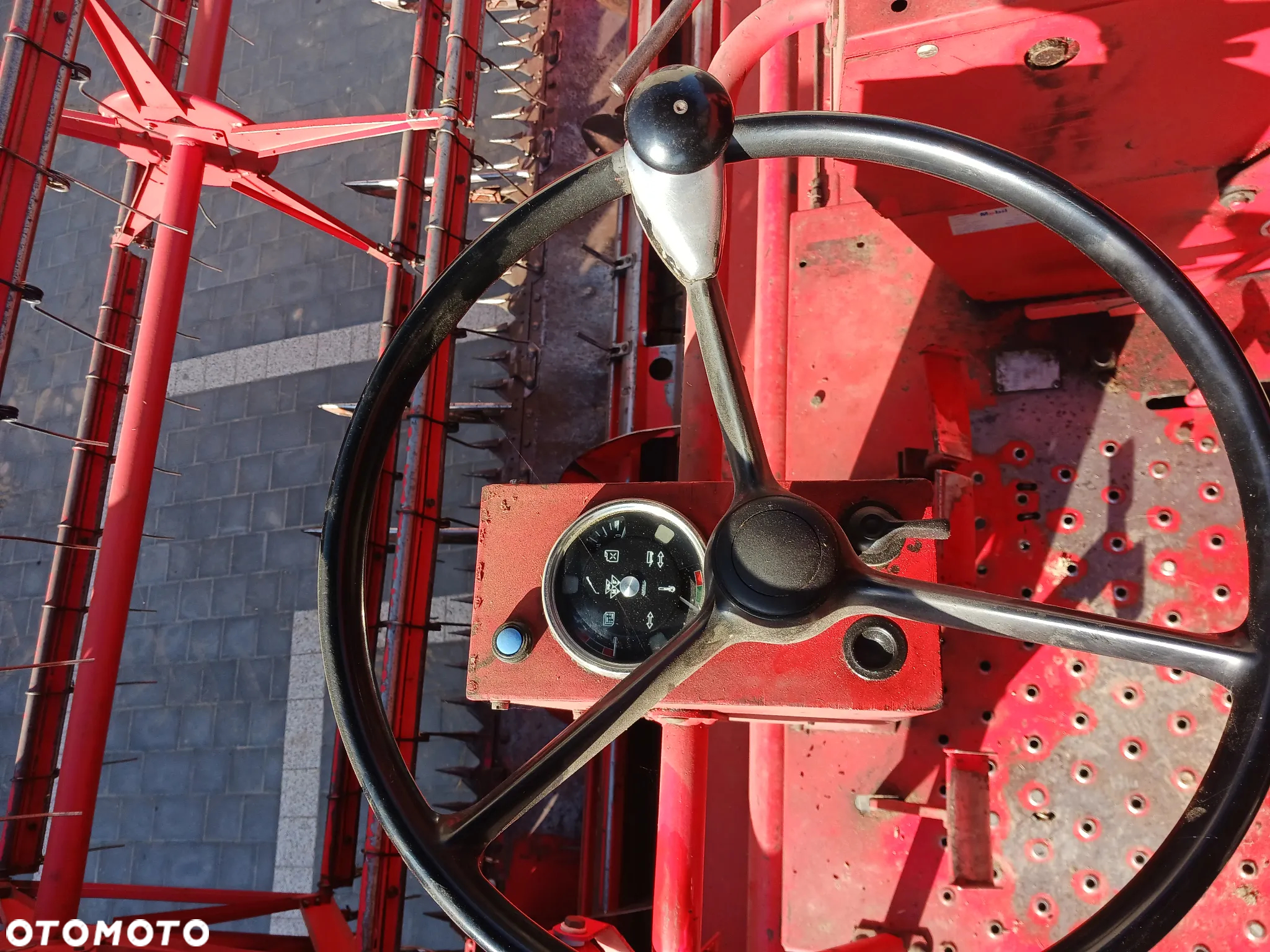 Massey Ferguson 307-8 - 9