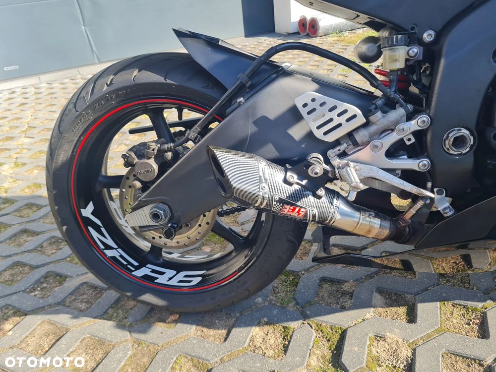 Yamaha R6 - 17