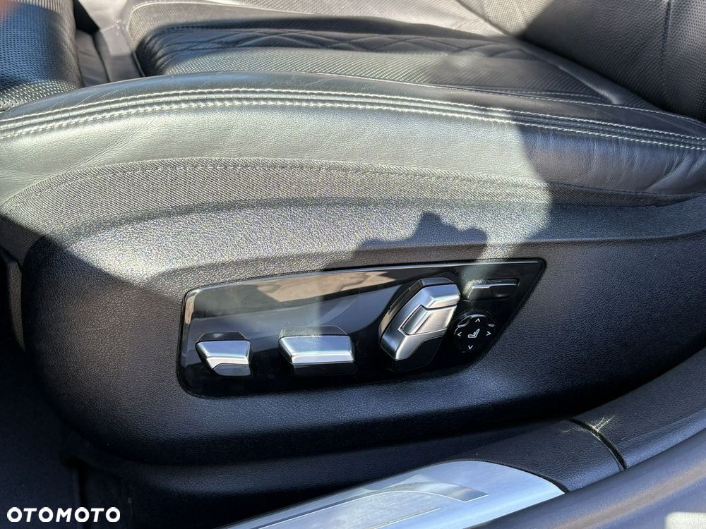 BMW Seria 7 - 25