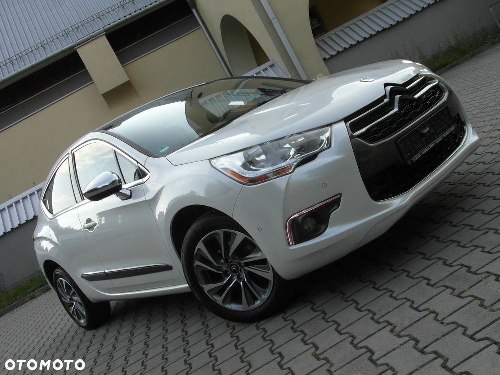 Citroën DS4 VTi 120 SoChic - 12