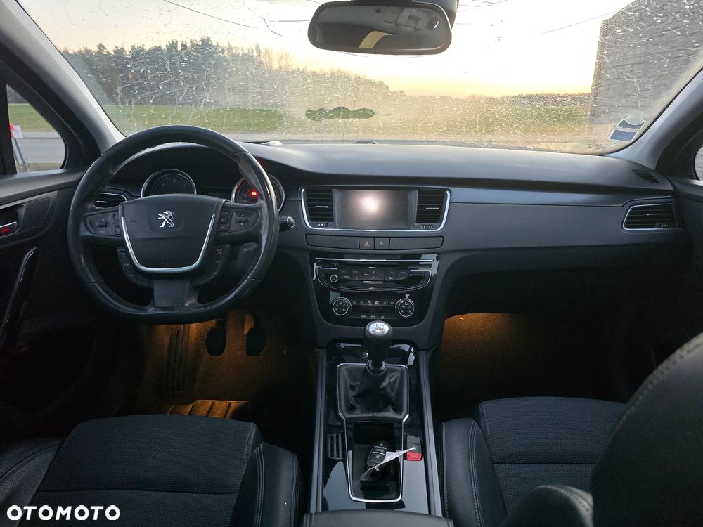 Peugeot 508 SW BlueHDi 150 Stop&Start Allure - 8