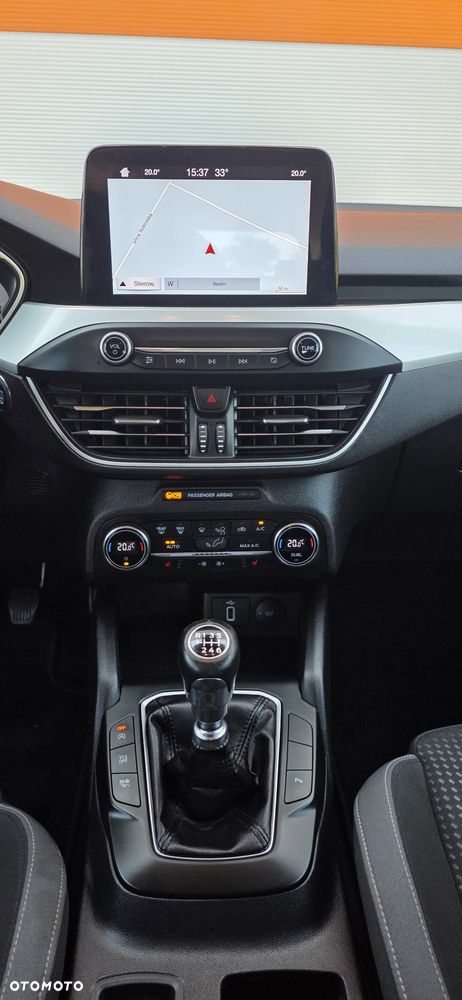 Ford Focus 1.5 EcoBlue Start-Stopp-System ACTIVE DESIGN - 11